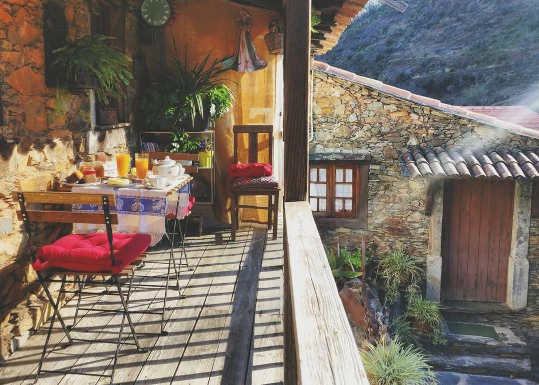 Cha de Alvares A Casa Da Natalia旅馆 外观 照片